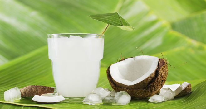 Agua de coco, la gran aliada de tu salud